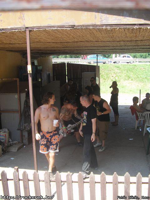  Ab/cd, Alvin s A Mkusok, Beatrice, Belga, Belmondo, Chuck Norris Action Squad, Collins And Behnam, Colorstar, Dalriada, Death Angel, Depresszi, Dek Bill Blues Band, Esclin Syndo, Finntroll, Firkin, Fish!, Hollywood Rose, Infra Gandhi, Kataklysm, Keep Of Kalessin, Kispl s A Borz, Korai Banditos Party, Korai rm, Kowalsky Meg A Vega, Machine Head, Magna Cum Laude, Mobilmania, Mystery Gang, N.o.h.a, Neo, Ossian, Paddy& The Rats, Parov Stelar & Band, Pokolgp, Quimby, Remorse, Road, Rme Vrzik, Sepultura, Ska Funderz, Subscribe, Tankcsapda, Testament, The Bedlam, The Idoru, Titusz, Watch My Dying, Yellow Spots, Zorall - Fot: Mks, Mucc