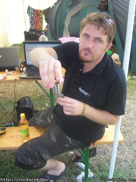  Ab/cd, Alvin s A Mkusok, Beatrice, Belga, Belmondo, Chuck Norris Action Squad, Collins And Behnam, Colorstar, Dalriada, Death Angel, Depresszi, Dek Bill Blues Band, Esclin Syndo, Finntroll, Firkin, Fish!, Hollywood Rose, Infra Gandhi, Kataklysm, Keep Of Kalessin, Kispl s A Borz, Korai Banditos Party, Korai rm, Kowalsky Meg A Vega, Machine Head, Magna Cum Laude, Mobilmania, Mystery Gang, N.o.h.a, Neo, Ossian, Paddy& The Rats, Parov Stelar & Band, Pokolgp, Quimby, Remorse, Road, Rme Vrzik, Sepultura, Ska Funderz, Subscribe, Tankcsapda, Testament, The Bedlam, The Idoru, Titusz, Watch My Dying, Yellow Spots, Zorall - Fot: Mks, Mucc