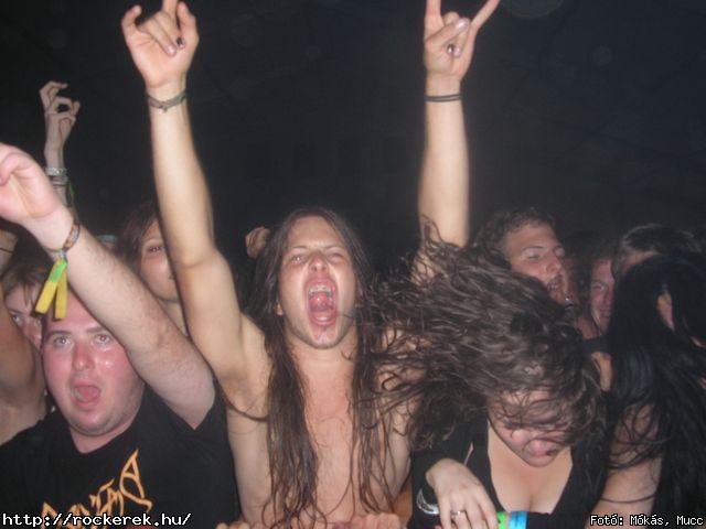  Ab/cd, Alvin s A Mkusok, Beatrice, Belga, Belmondo, Chuck Norris Action Squad, Collins And Behnam, Colorstar, Dalriada, Death Angel, Depresszi, Dek Bill Blues Band, Esclin Syndo, Finntroll, Firkin, Fish!, Hollywood Rose, Infra Gandhi, Kataklysm, Keep Of Kalessin, Kispl s A Borz, Korai Banditos Party, Korai rm, Kowalsky Meg A Vega, Machine Head, Magna Cum Laude, Mobilmania, Mystery Gang, N.o.h.a, Neo, Ossian, Paddy& The Rats, Parov Stelar & Band, Pokolgp, Quimby, Remorse, Road, Rme Vrzik, Sepultura, Ska Funderz, Subscribe, Tankcsapda, Testament, The Bedlam, The Idoru, Titusz, Watch My Dying, Yellow Spots, Zorall - Fot: Mks, Mucc