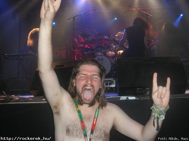  Ab/cd, Alvin s A Mkusok, Beatrice, Belga, Belmondo, Chuck Norris Action Squad, Collins And Behnam, Colorstar, Dalriada, Death Angel, Depresszi, Dek Bill Blues Band, Esclin Syndo, Finntroll, Firkin, Fish!, Hollywood Rose, Infra Gandhi, Kataklysm, Keep Of Kalessin, Kispl s A Borz, Korai Banditos Party, Korai rm, Kowalsky Meg A Vega, Machine Head, Magna Cum Laude, Mobilmania, Mystery Gang, N.o.h.a, Neo, Ossian, Paddy& The Rats, Parov Stelar & Band, Pokolgp, Quimby, Remorse, Road, Rme Vrzik, Sepultura, Ska Funderz, Subscribe, Tankcsapda, Testament, The Bedlam, The Idoru, Titusz, Watch My Dying, Yellow Spots, Zorall - Fot: Mks, Mucc