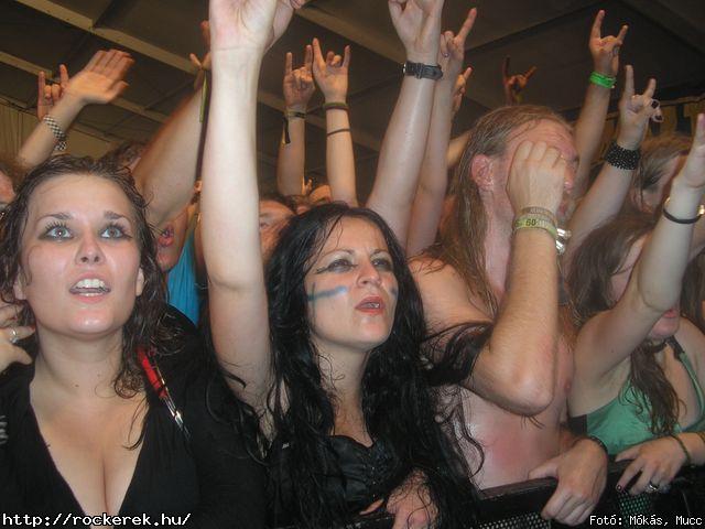  Ab/cd, Alvin s A Mkusok, Beatrice, Belga, Belmondo, Chuck Norris Action Squad, Collins And Behnam, Colorstar, Dalriada, Death Angel, Depresszi, Dek Bill Blues Band, Esclin Syndo, Finntroll, Firkin, Fish!, Hollywood Rose, Infra Gandhi, Kataklysm, Keep Of Kalessin, Kispl s A Borz, Korai Banditos Party, Korai rm, Kowalsky Meg A Vega, Machine Head, Magna Cum Laude, Mobilmania, Mystery Gang, N.o.h.a, Neo, Ossian, Paddy& The Rats, Parov Stelar & Band, Pokolgp, Quimby, Remorse, Road, Rme Vrzik, Sepultura, Ska Funderz, Subscribe, Tankcsapda, Testament, The Bedlam, The Idoru, Titusz, Watch My Dying, Yellow Spots, Zorall - Fot: Mks, Mucc
