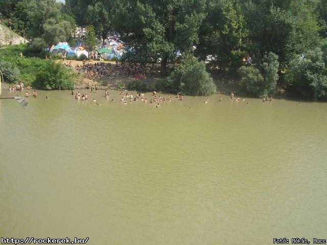  Ab/cd, Alvin s A Mkusok, Beatrice, Belga, Belmondo, Chuck Norris Action Squad, Collins And Behnam, Colorstar, Dalriada, Death Angel, Depresszi, Dek Bill Blues Band, Esclin Syndo, Finntroll, Firkin, Fish!, Hollywood Rose, Infra Gandhi, Kataklysm, Keep Of Kalessin, Kispl s A Borz, Korai Banditos Party, Korai rm, Kowalsky Meg A Vega, Machine Head, Magna Cum Laude, Mobilmania, Mystery Gang, N.o.h.a, Neo, Ossian, Paddy& The Rats, Parov Stelar & Band, Pokolgp, Quimby, Remorse, Road, Rme Vrzik, Sepultura, Ska Funderz, Subscribe, Tankcsapda, Testament, The Bedlam, The Idoru, Titusz, Watch My Dying, Yellow Spots, Zorall - Fot: Mks, Mucc