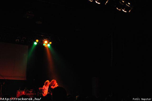  Brockolee, Dirty Dogs - Fot: Napster