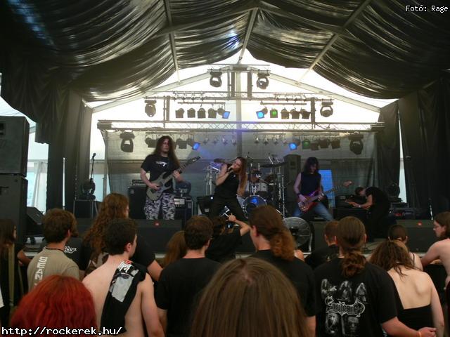  Moby Dick,  Pokolgp,  Cadaveres,  Al and the Black Cats,  Fekete Sereg,  Road,  Varg,  Blaze Bayley,  Bridge to Solace,  Omen,  Tzmadr,  I Divine,  Mayhem,  Sear Bliss,  Kryptos - Fot: Rage