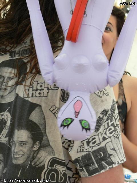  Moby Dick,  Pokolgp,  Cadaveres,  Al and the Black Cats,  Fekete Sereg,  Road,  Varg,  Blaze Bayley,  Bridge to Solace,  Omen,  Tzmadr,  I Divine,  Mayhem,  Sear Bliss,  Kryptos - Fot: Rage