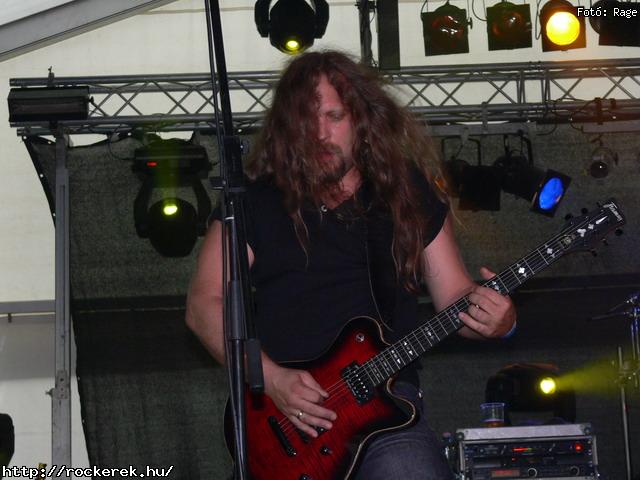  Moby Dick,  Pokolgp,  Cadaveres,  Al and the Black Cats,  Fekete Sereg,  Road,  Varg,  Blaze Bayley,  Bridge to Solace,  Omen,  Tzmadr,  I Divine,  Mayhem,  Sear Bliss,  Kryptos - Fot: Rage