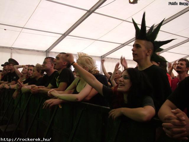  Al and the Black Cats,  Alvin s a Mkusok,  HtkznaPI CSAldsok,  The Exploited,  Fekete Sereg,  Rme Vrzik,  Road,  Varg - Fot: Szapy