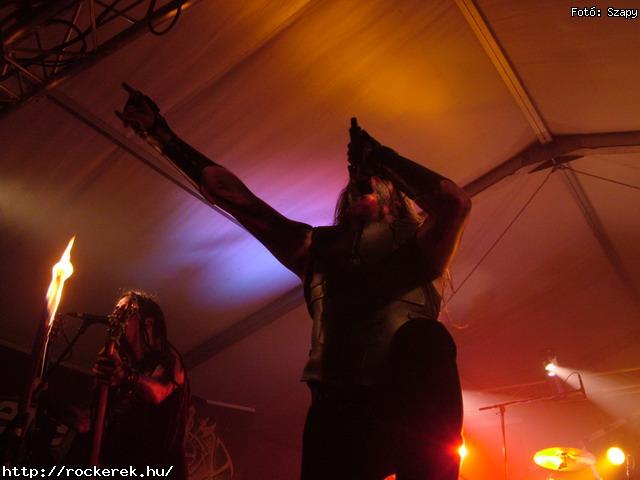  Al and the Black Cats,  Alvin s a Mkusok,  HtkznaPI CSAldsok,  The Exploited,  Fekete Sereg,  Rme Vrzik,  Road,  Varg - Fot: Szapy