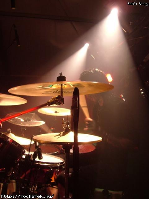  Al and the Black Cats,  Alvin s a Mkusok,  HtkznaPI CSAldsok,  The Exploited,  Fekete Sereg,  Rme Vrzik,  Road,  Varg - Fot: Szapy