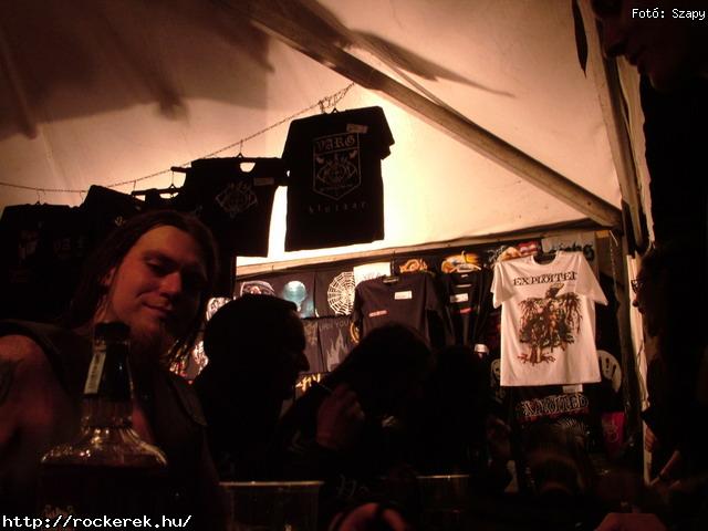  Al and the Black Cats,  Alvin s a Mkusok,  HtkznaPI CSAldsok,  The Exploited,  Fekete Sereg,  Rme Vrzik,  Road,  Varg - Fot: Szapy