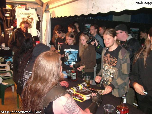  Al and the Black Cats,  Alvin s a Mkusok,  HtkznaPI CSAldsok,  The Exploited,  Fekete Sereg,  Rme Vrzik,  Road,  Varg - Fot: Szapy