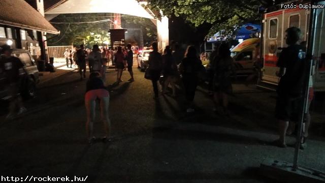  Bikini,  Akos,  Neo,  Quimby,  Road,  Tankcsapda,  Kispal es a Borz,  Kowalsky meg a Vega,  Zanzibar,  Depresszio,  Lovegun,  Insane,  Superbutt - Fot: Duplawow