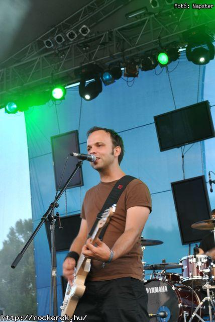  Macskanadrg, Alvnin s a Mkusok, Kalapcs, Ossian, Depresszi, kos, Epica - Fot: Napster