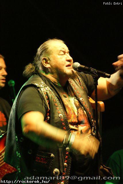  Ab/cd, Aws, Dek Bill Blues Band, Edguy, Eradication, Fish!, Gamma Ray, Heaven Street Seven, Hollywood Rose, Irie Maffia, Junkies, Kalapcs, Kowalsky Meg A Vega, Moby Dick, Neck Sprain, Ocha Macho, Ossian, Pokolgp, Pl Utcai Fik, Rme Vrzik, Scandic Pop, Superbutt, Supernem, Trouser Press, Uriah Heep, Watch My Dying, Zorall - Fot: Entri