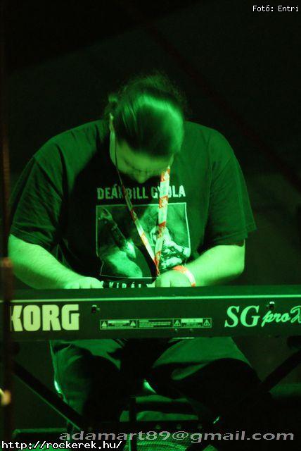  Ab/cd, Aws, Dek Bill Blues Band, Edguy, Eradication, Fish!, Gamma Ray, Heaven Street Seven, Hollywood Rose, Irie Maffia, Junkies, Kalapcs, Kowalsky Meg A Vega, Moby Dick, Neck Sprain, Ocha Macho, Ossian, Pokolgp, Pl Utcai Fik, Rme Vrzik, Scandic Pop, Superbutt, Supernem, Trouser Press, Uriah Heep, Watch My Dying, Zorall - Fot: Entri