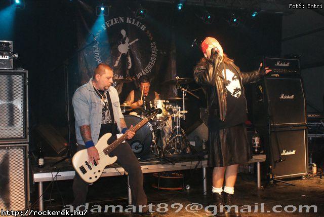  Ab/cd, Aws, Dek Bill Blues Band, Edda, Edguy, Eradication, Fish!, Gamma Ray, Heaven Street Seven, Hollywood Rose, Irie Maffia, Junkies, Kalapcs, Kowalsky Meg A Vega, Lord, Moby Dick, Neck Sprain, Ocha Macho, Ossian, Pokolgp, Pl Utcai Fik, Rme Vrzik, Scandic Pop, Superbutt, Supernem, Trouser Press, Uriah Heep, Watch My Dying, Zorall, kos - Fot: Entri