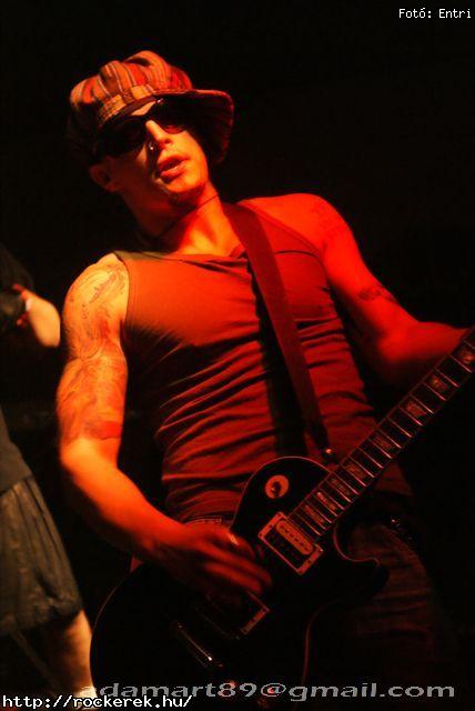  Ab/cd, Aws, Dek Bill Blues Band, Edda, Edguy, Eradication, Fish!, Gamma Ray, Heaven Street Seven, Hollywood Rose, Irie Maffia, Junkies, Kalapcs, Kowalsky Meg A Vega, Lord, Moby Dick, Neck Sprain, Ocha Macho, Ossian, Pokolgp, Pl Utcai Fik, Rme Vrzik, Scandic Pop, Superbutt, Supernem, Trouser Press, Uriah Heep, Watch My Dying, Zorall, kos - Fot: Entri
