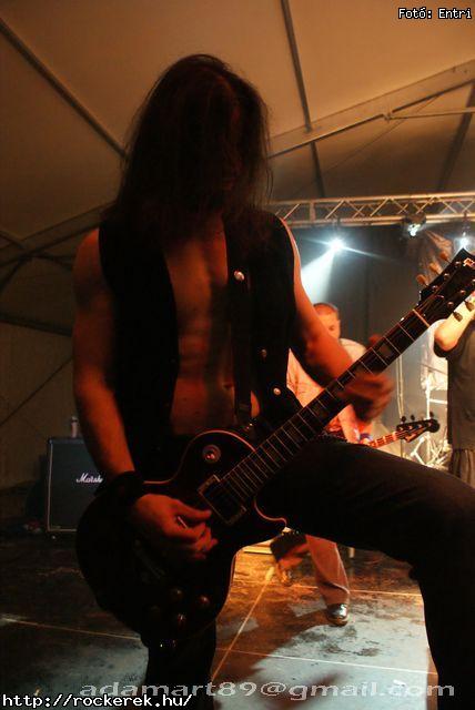  Ab/cd, Aws, Dek Bill Blues Band, Edda, Edguy, Eradication, Fish!, Gamma Ray, Heaven Street Seven, Hollywood Rose, Irie Maffia, Junkies, Kalapcs, Kowalsky Meg A Vega, Lord, Moby Dick, Neck Sprain, Ocha Macho, Ossian, Pokolgp, Pl Utcai Fik, Rme Vrzik, Scandic Pop, Superbutt, Supernem, Trouser Press, Uriah Heep, Watch My Dying, Zorall, kos - Fot: Entri