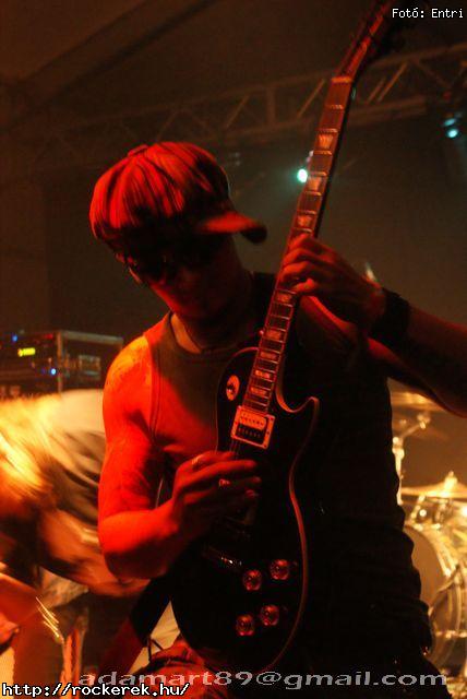  Ab/cd, Aws, Dek Bill Blues Band, Edda, Edguy, Eradication, Fish!, Gamma Ray, Heaven Street Seven, Hollywood Rose, Irie Maffia, Junkies, Kalapcs, Kowalsky Meg A Vega, Lord, Moby Dick, Neck Sprain, Ocha Macho, Ossian, Pokolgp, Pl Utcai Fik, Rme Vrzik, Scandic Pop, Superbutt, Supernem, Trouser Press, Uriah Heep, Watch My Dying, Zorall, kos - Fot: Entri