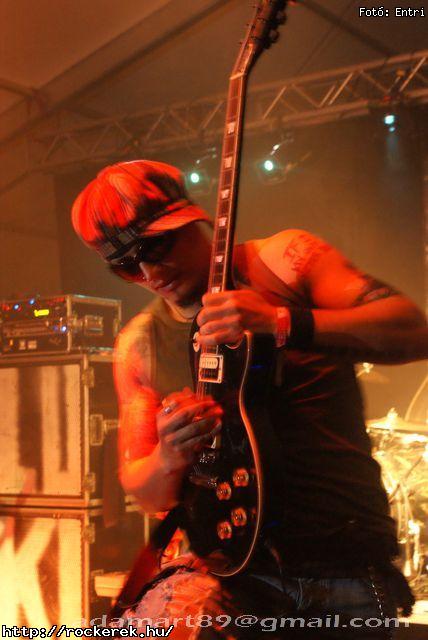  Ab/cd, Aws, Dek Bill Blues Band, Edda, Edguy, Eradication, Fish!, Gamma Ray, Heaven Street Seven, Hollywood Rose, Irie Maffia, Junkies, Kalapcs, Kowalsky Meg A Vega, Lord, Moby Dick, Neck Sprain, Ocha Macho, Ossian, Pokolgp, Pl Utcai Fik, Rme Vrzik, Scandic Pop, Superbutt, Supernem, Trouser Press, Uriah Heep, Watch My Dying, Zorall, kos - Fot: Entri