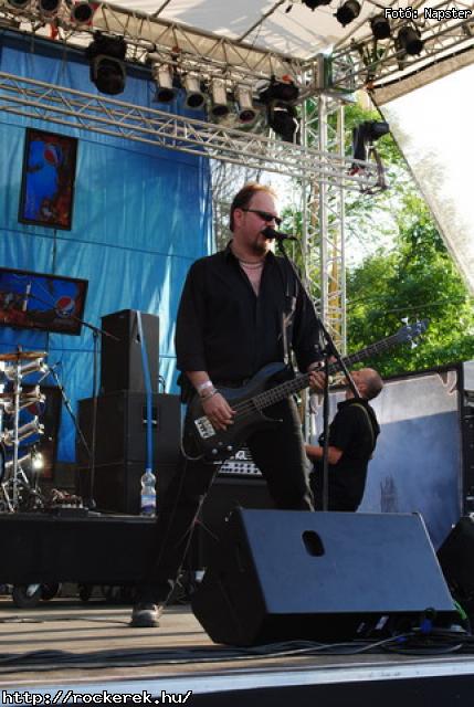  Beatrice,  Nevergreen,  Ossian,  Edda mvek,  Fish! - Fot: Napster