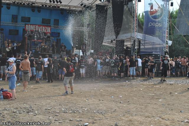  Konflikt,  Heaven Street Seven,  Rme Vrzik,  Akela,  Depresszi,  Dalriada,  Guano Apes,  Slayer