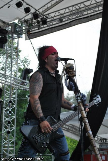  Konflikt,  Heaven Street Seven,  Rme Vrzik,  Akela,  Depresszi,  Dalriada,  Guano Apes,  Slayer