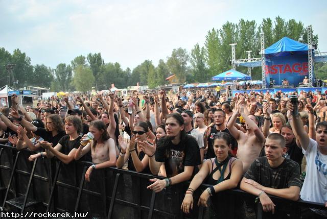  Konflikt,  Heaven Street Seven,  Rme Vrzik,  Akela,  Depresszi,  Dalriada,  Guano Apes,  Slayer