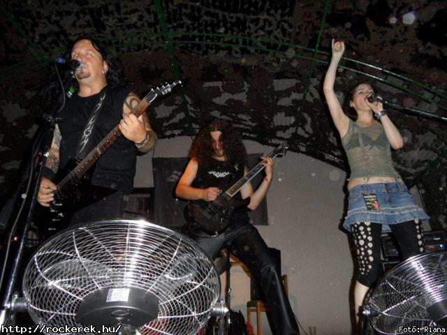  No Rules, Saffron, Connektor, Hardrka, ParanoiD, Cool Head Klan - Fot: Riana