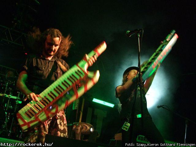  Niburta, Insane, Alestorm, Rzsaszn Pittbull - Fot: Szapy,Kieron Gotthard Flenningen