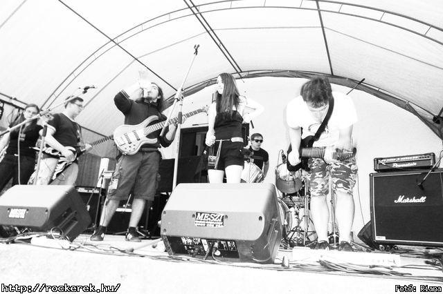  Ankh,  Paranoid,  Twister,  Vesztegzr,  Bastards,  Psycho Angels - Fot: Riana