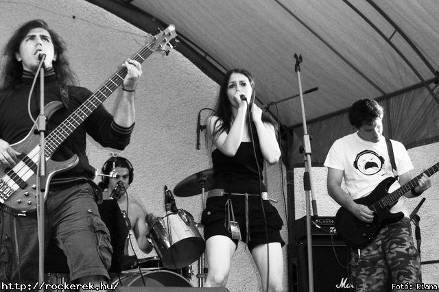  Ankh,  Paranoid,  Twister,  Vesztegzr,  Bastards,  Psycho Angels - Fot: Riana