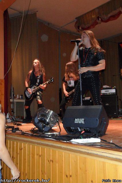  Ankh,  Paranoid,  Twister,  Vesztegzr,  Bastards,  Psycho Angels - Fot: Riana