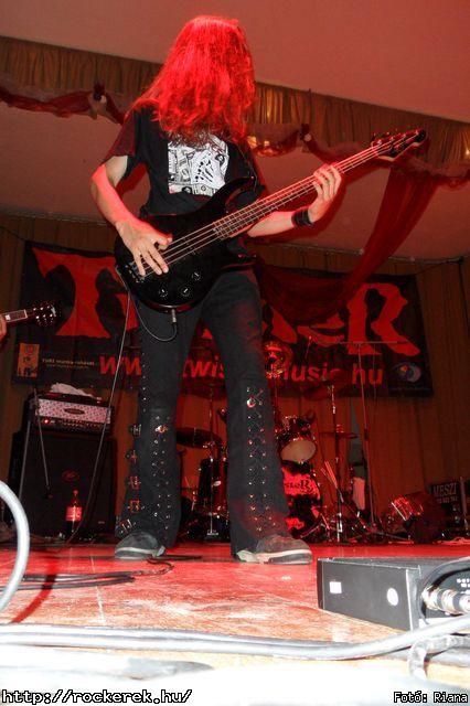  Ankh,  Paranoid,  Twister,  Vesztegzr,  Bastards,  Psycho Angels - Fot: Riana