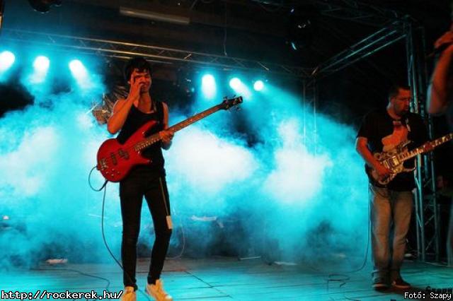  Fragments of the Past,  Decadence,  Melanie