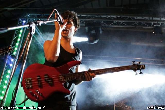  Fragments of the Past,  Decadence,  Melanie