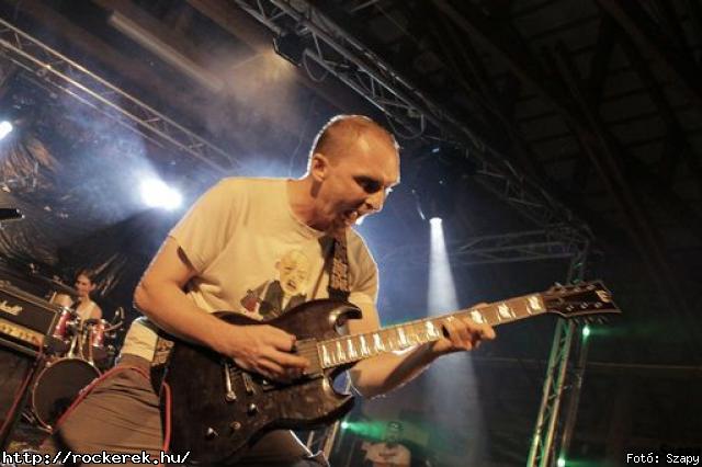  Fragments of the Past,  Decadence,  Melanie