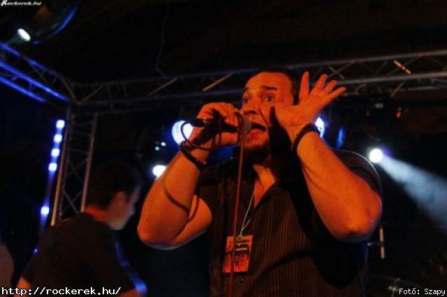  Fragments of the Past,  Decadence,  Melanie