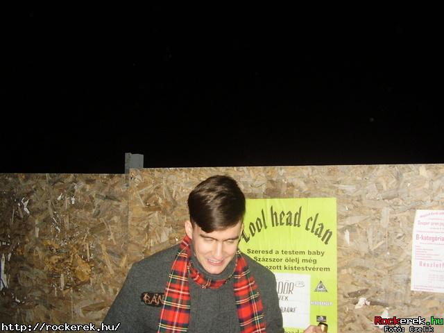  Cool Head Clan, Jump