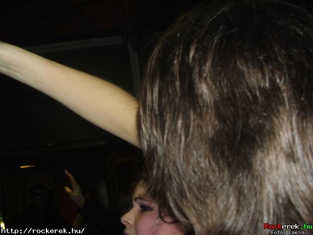  Cool Head Clan, Jump