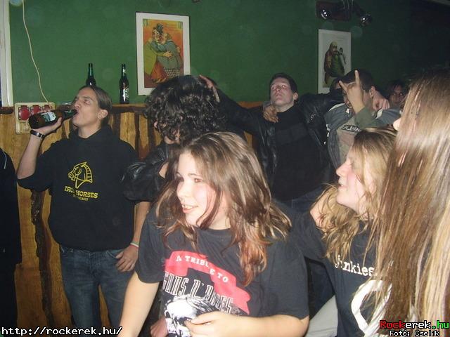  Cool Head Clan, Jump