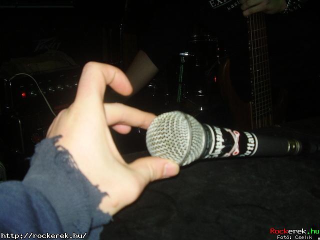  Cool Head Clan, Jump