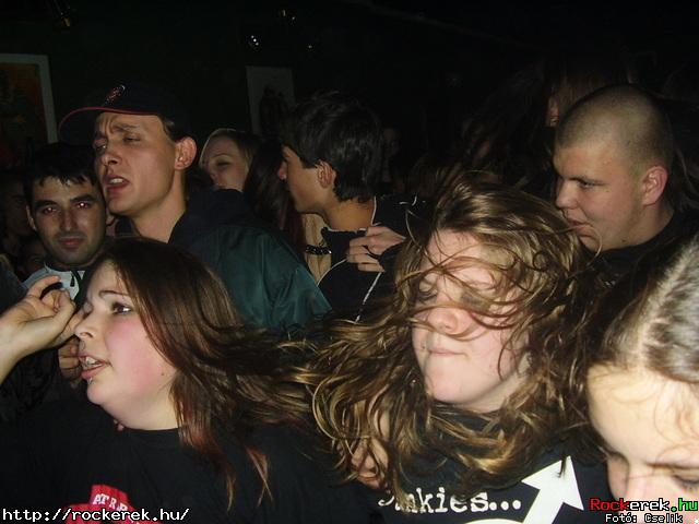  Cool Head Clan, Jump