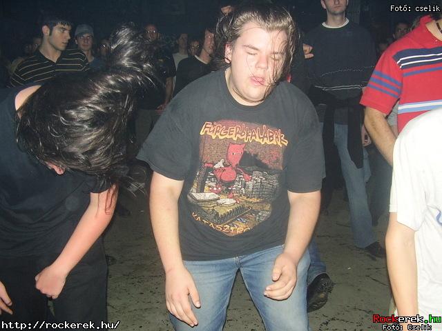  Frgerkalbak, Nefogazz, Ohv, Replugged - Fot: cselik