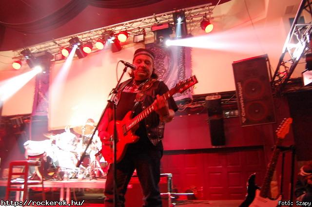 PB300093.JPG - Fot: Szapy