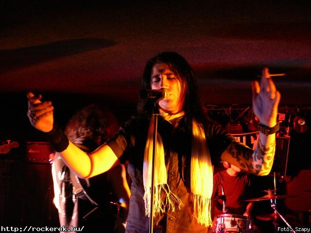  Damage,  Buttercup,  Garden of Eden, Dharma - Fot: Szapy