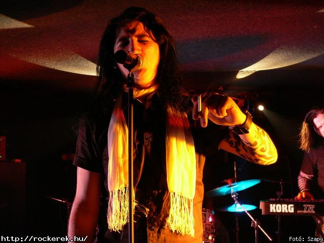  Damage,  Buttercup,  Garden of Eden, Dharma - Fot: Szapy