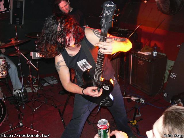  Damage,  Buttercup,  Garden of Eden, Dharma - Fot: Szapy