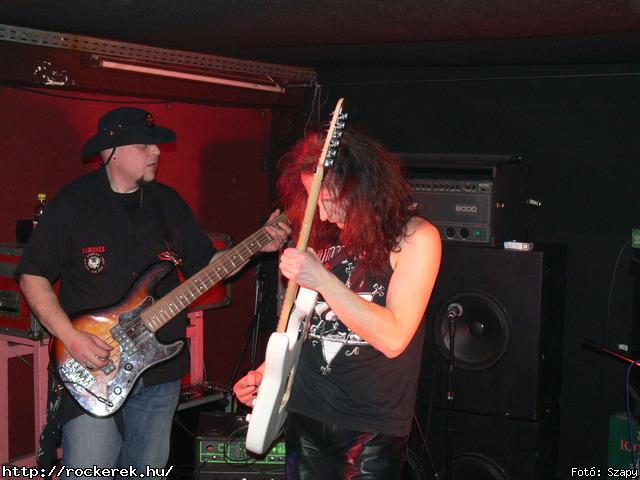  Damage,  Buttercup,  Garden of Eden, Dharma - Fot: Szapy