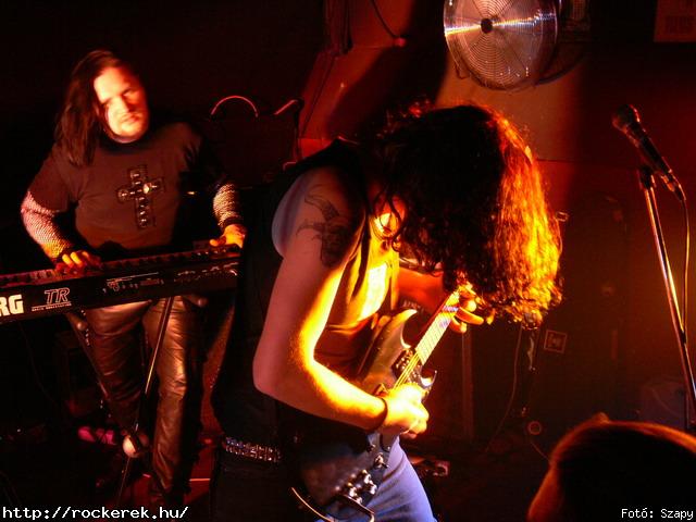  Damage,  Buttercup,  Garden of Eden, Dharma - Fot: Szapy